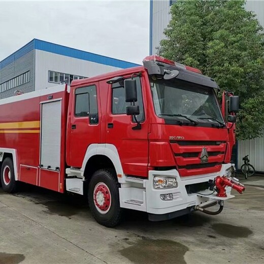 15吨洒水灭火抢险车生产厂家,泡沫消防车