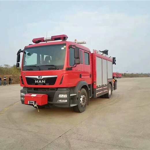 15吨救援洒水灭火抢险车价格,水罐消防车