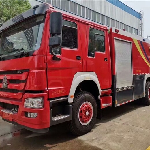 15吨洒水灭火抢险车生产厂家,消防洒水车