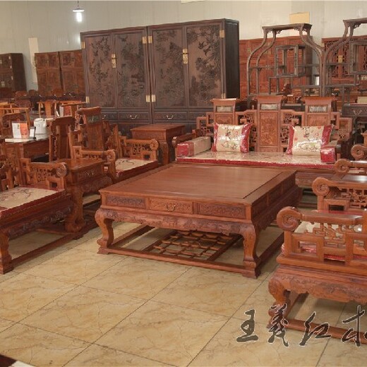 清晰木纹特大红酸枝办公桌设计合理,实木交趾黄檀办公桌