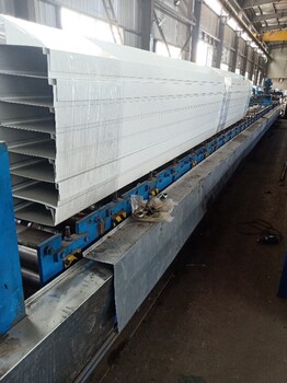 北京朝阳YX26-205-1025镀铝锌钢板,压型板镀铝锌材质