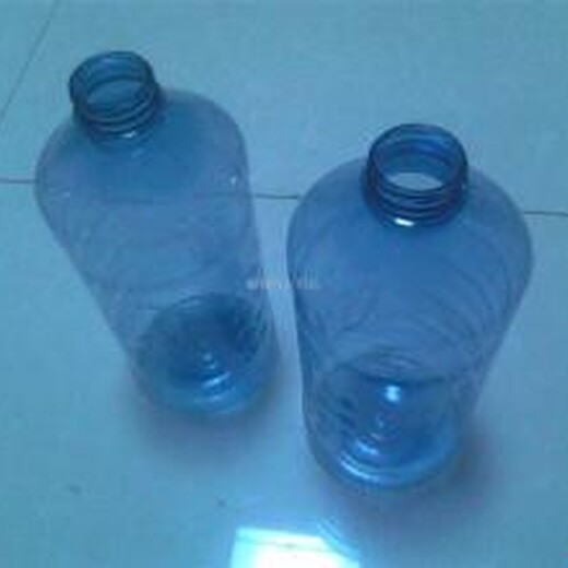 信阳玻璃水瓶制造需要多少钱,1.8L透明玻璃水瓶