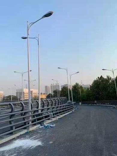松江桥梁护栏厂家,公路桥梁护栏