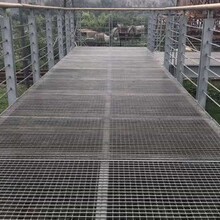 晨川金属钢梯踏步板,上海定制钢格栅板,镀锌钢盖板,沟盖板,踏步板量大从优