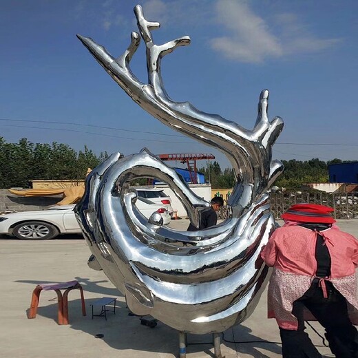 黑龙江房地产不锈钢浪花雕塑施工厂家