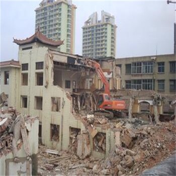 江蘇蘇州老化工廠拆除回收全天等候