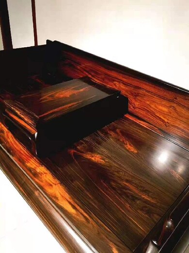 临沂古典红木家具大红酸枝罗汉床低调的,交趾黄檀办公桌