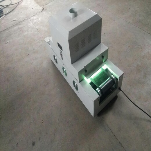 微型融威紫外线UV光固机操作简单,光固机