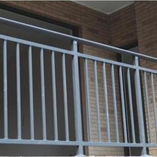 鑫旺丰锌钢栏杆,蚌埠喷塑阳台护栏表面处理方式