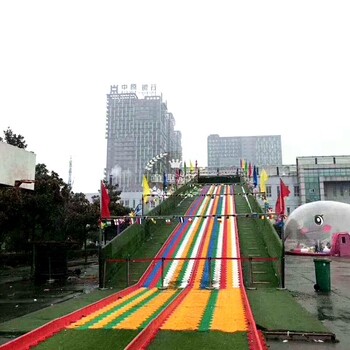 小型游乐园设备彩虹滑道设计,七彩滑道