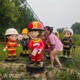 河北卡通消防人物雕塑图