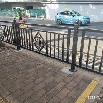 精细人行道护栏市政栏杆机动车道隔离栏制作精良