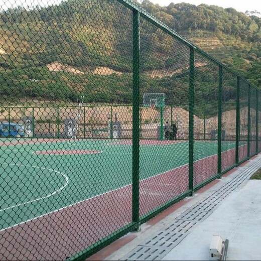 鑫旺丰体育场围网,北京生产篮球场围网优点