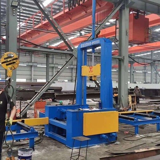 皇泰H型钢组立机,河北石家庄辛集生产皇泰钢结构组立机款式