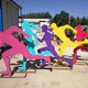 校园运动人物雕塑图