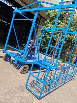 防撞臺車廠家,橋梁外側(cè)施工吊籃設(shè)備