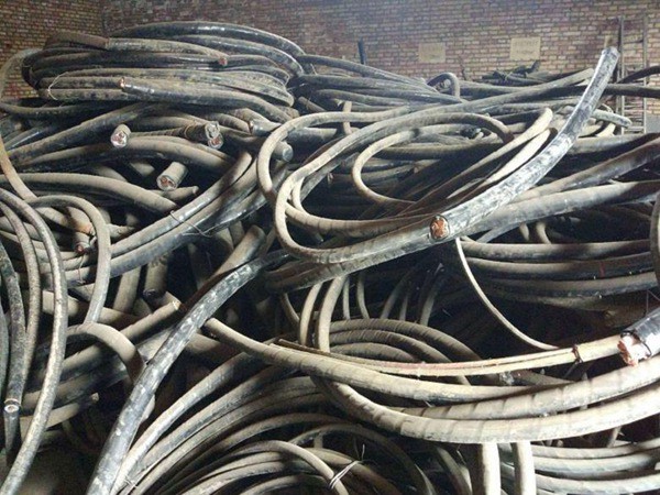 郑州哪里有废旧电线电缆回收价格表,旧电缆回收