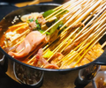 上海好用的冷鍋串串香砂鍋盤碗火鍋餐具廠家,成都串串香鍋雙耳盤子