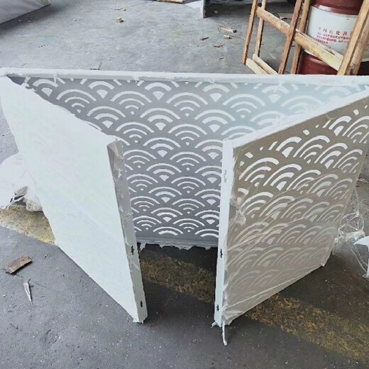 湖州定制空调罩铝板厂家现货,镂空雕花空调罩