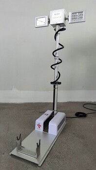 琿紅升降桿旋轉(zhuǎn)照明燈,優(yōu)質(zhì)升降桿照明燈81000W