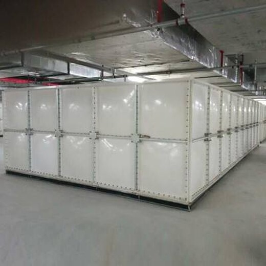 信恒聚鑫组合式水箱,阿克陶县各种尺寸玻璃钢水箱生产厂家