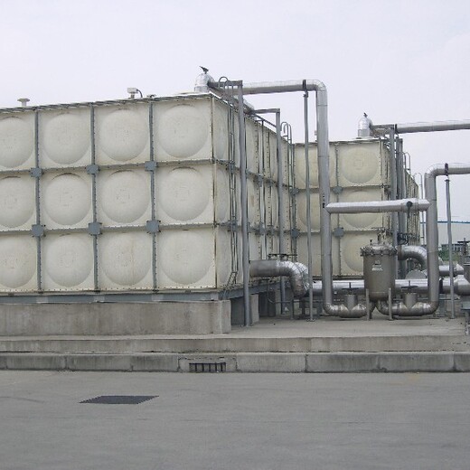 伊犁市50吨玻璃钢水箱