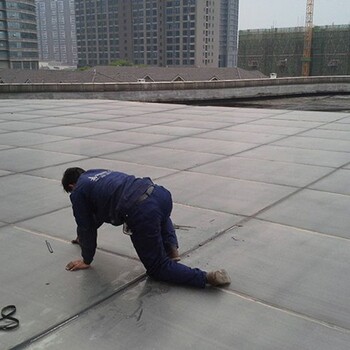 兴宾区屋顶防水补漏施工团队