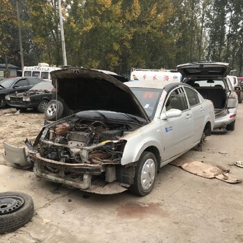 许昌承接报废汽车回收多少钱一辆,大量收旧车报废车