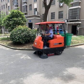 优尼斯UNS1380电动扫地机景区公园用驾驶式扫地车