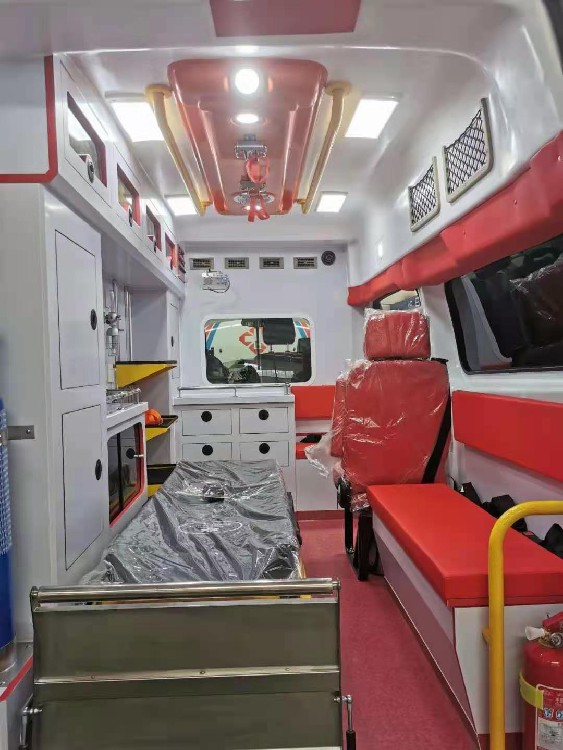 北京丰台私人救护车出租活动保障车租赁带医护