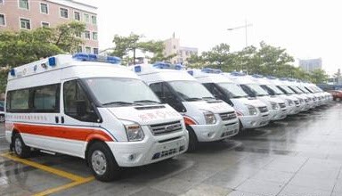 重庆渝北长途救护车出租医帮扶120转院出租