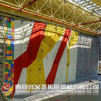 深圳从事攀岩墙多少钱一套,攀爬训练设施厂家