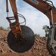 挖掘机改装液压岩石锯图