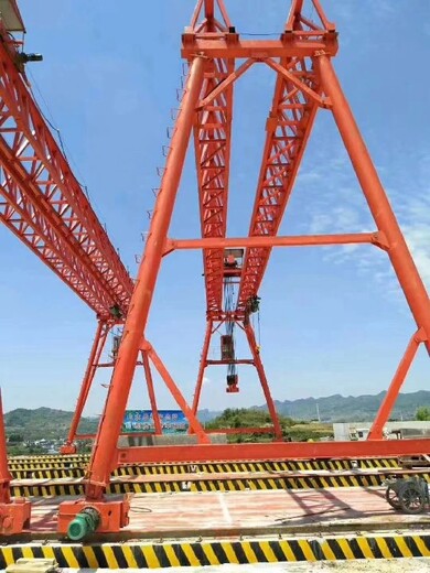 葫芦岛提梁机厂家,大吨位轮胎式架桥起重机80吨