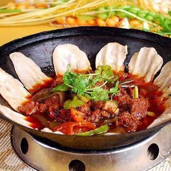 山西生產(chǎn)酸辣金湯魚火鍋底料廠家梁山雞底料