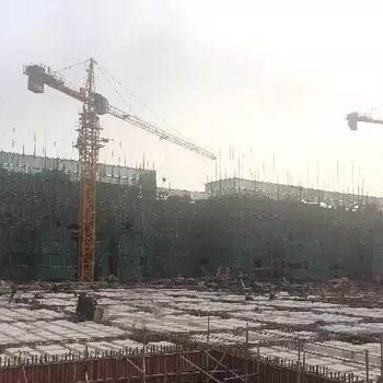 三一天泵,云南玉溪華寧建筑工地橋梁混凝土砼輸送泵地泵包月出租租賃