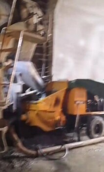 三一車(chē)載泵,云南麗江玉龍混凝土砼輸送泵二次澆筑泵車(chē)載泵拖泵地泵出租