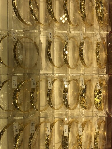 虹口黄金回收专柜黄金回收二手黄金回收价格咨询,黄金首饰回收