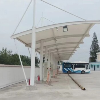 广州程诺钢架构材料加工,广东清远清新区户外膜结构停车棚工程