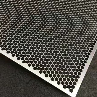 亚奇镀锌冲孔网,0.3mm冲孔板网用途图片5