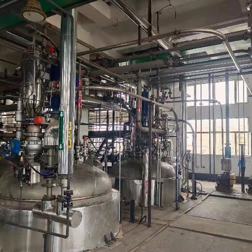 西藏生产氮气置换密闭投料机设备