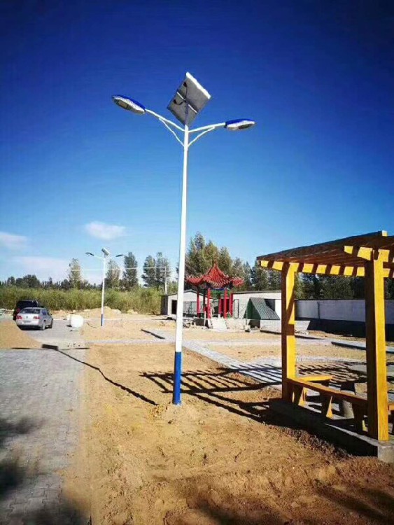漳州南靖县6米太阳能路灯厂家生产全套价格现货