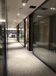 鹤岗办公室铝合金玻璃百叶隔墙图片0