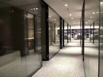 广州办公室铝合金玻璃隔断,办公室双玻百叶高隔断图片4