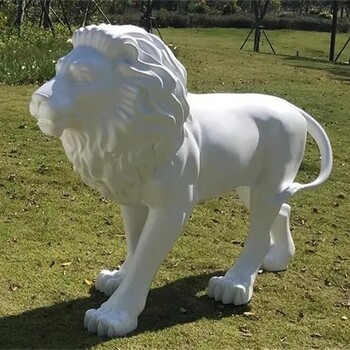 山东抽象狮子雕塑制作设计,玻璃钢动物雕塑