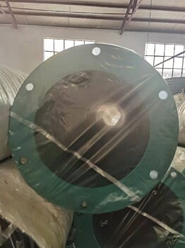 萊州悅龍橡膠悅龍管鏈輸送機內(nèi)襯橡膠管服務,管道內(nèi)襯橡膠管