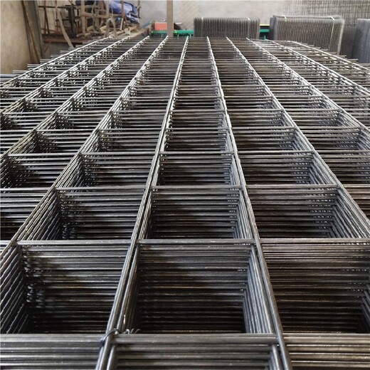 地暖钢丝网片厂家-徐州4个粗钢筋网片现货