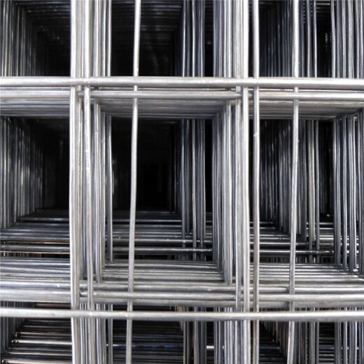 屋面防裂钢丝网片网孔多大-菏泽加工定做建筑钢筋网片各种规格