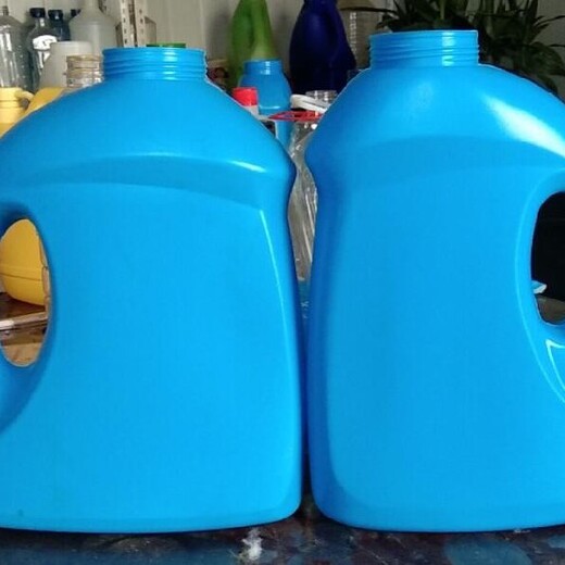 新乡3kg款洗衣液桶制造厂家,洗衣液瓶子销售