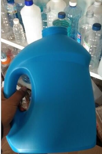 巢湖20公斤透明塑料散装洗洁精桶加工,洗衣液瓶子制造